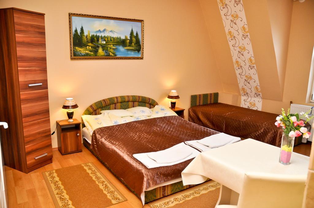 Kastely Panzio Ii. Hotel Hajdúszoboszló Habitación foto