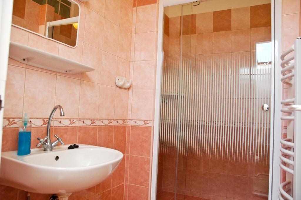 Kastely Panzio Ii. Hotel Hajdúszoboszló Habitación foto